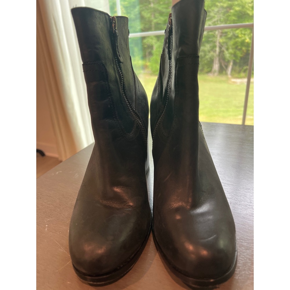 Frye Black Leather Block Heel Ankle Boots 3470682-BLK Womens 10M Zip Booties